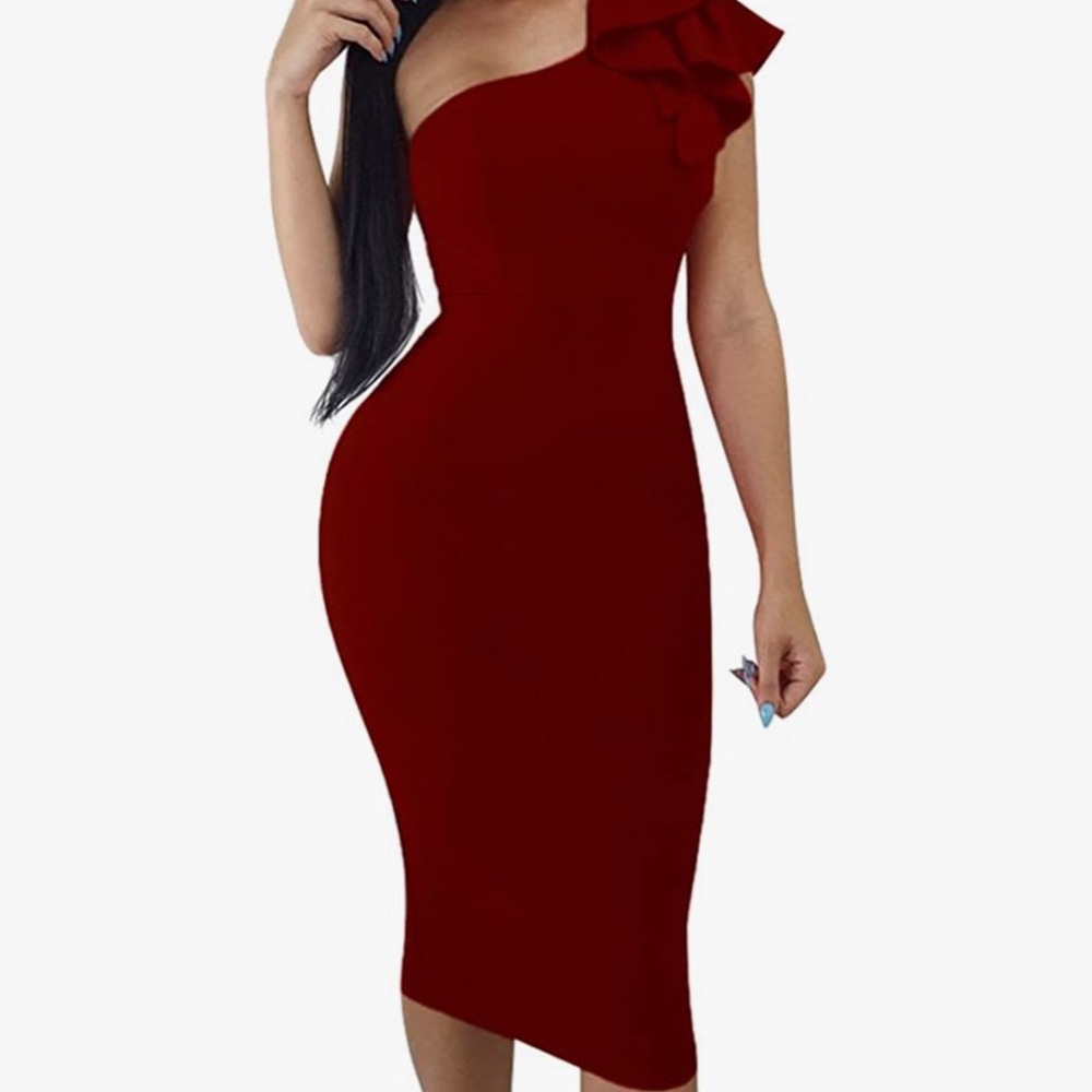 One shoulder deep red dress